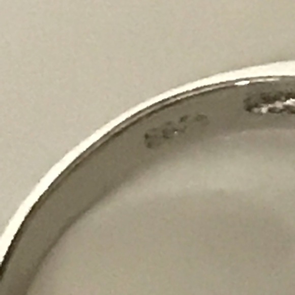 Style Sterling Silver With White Topaz Ring - Picture 8 of 8